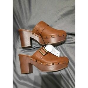 Women's Time & Tru Faux Leather Heeled Clogs Size 6 Brown NWT